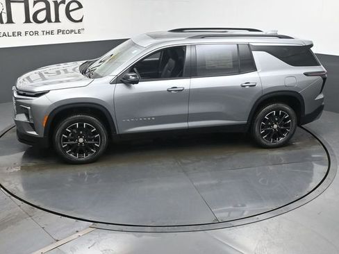 New 2026 Chevrolet Traverse LT image 37