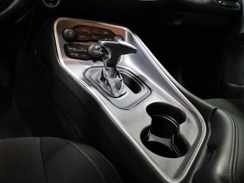 Used 2019 Dodge Challenger GT AWD/4WD image 27