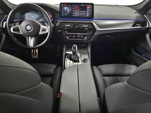 Used 2023 BMW 540i xDrive w/ M Sport Package AWD/4WD image 16