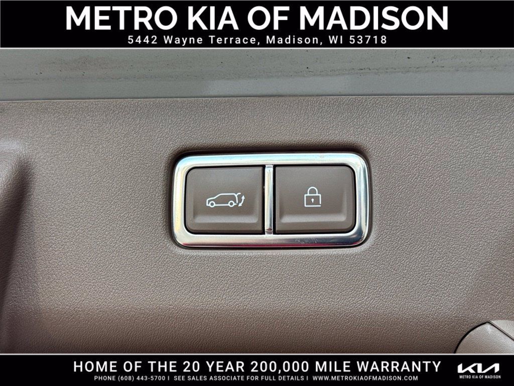 Used 2024 Kia EV9 Land AWD/4WD image 47