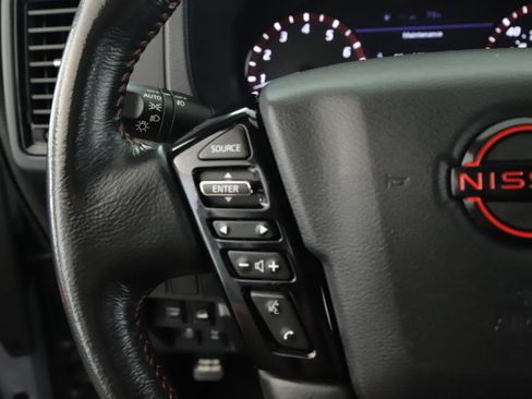 Used 2023 Nissan Frontier PRO-4X w/ Tow Package image 8