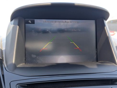 Used 2014 Ford Fiesta Titanium FWD image 16