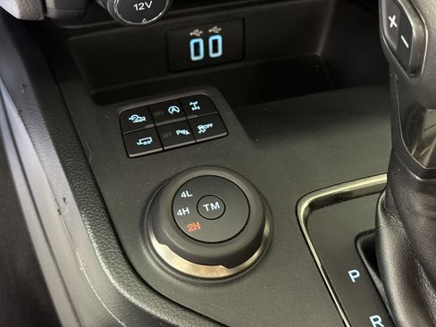 Certified 2019 Ford Ranger XLT w/ Equipment Group 302A Luxury image 23