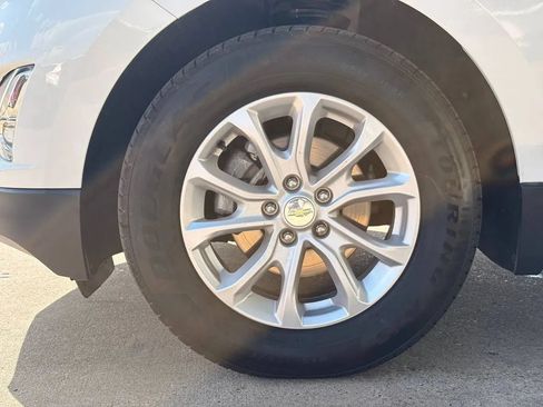 Used 2019 Chevrolet Equinox LT FWD image 12