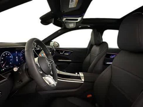 Used 2026 Mercedes-Benz GLC 300 GLC 300 image 2