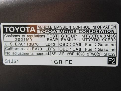 Used 2021 Toyota 4Runner SR5 w/ Wilderness Package (TMS) AWD/4WD image 33