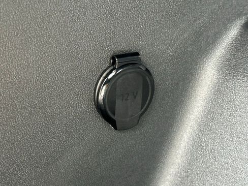 New 2026 Volkswagen Tiguan SE R-Line image 45