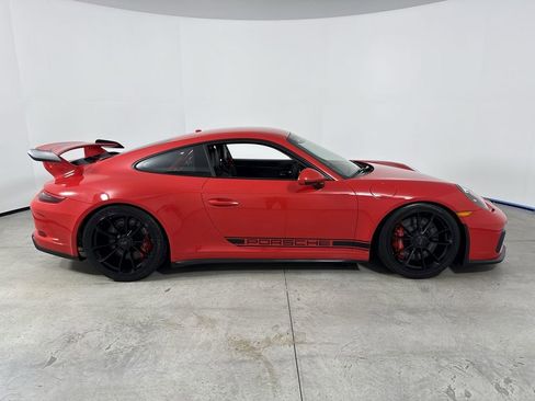 Certified 2018 Porsche 911 GT3 image 8