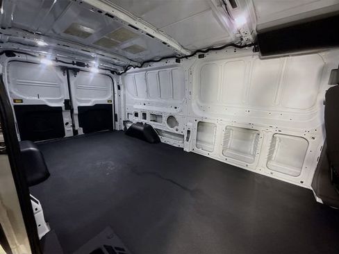 New 2025 Ford Transit 250 Low Roof AWD image 22
