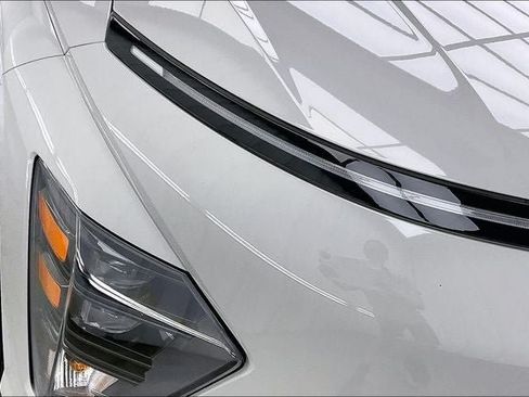 Certified 2024 Hyundai Kona SEL FWD image 25