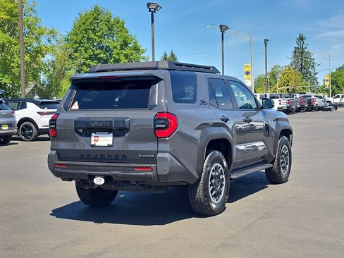 Used 2025 Toyota 4Runner TRD Off-Road AWD/4WD image 5