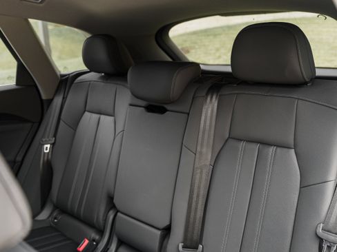 Certified 2025 Audi Q5 Premium AWD/4WD image 25