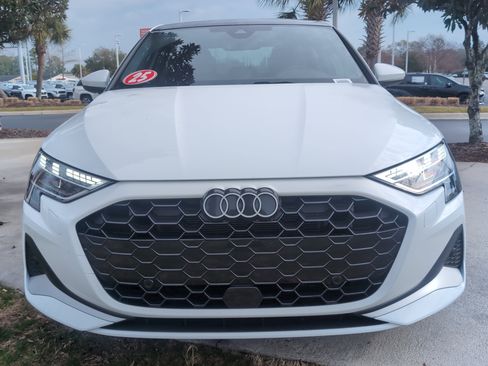 Used 2025 Audi A3 2.0T Premium image 3