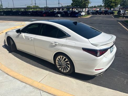 Used 2021 Lexus ES 350 w/ Accessory Package FWD image 7