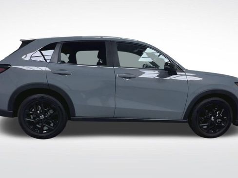 Used 2025 Honda HR-V Sport image 9