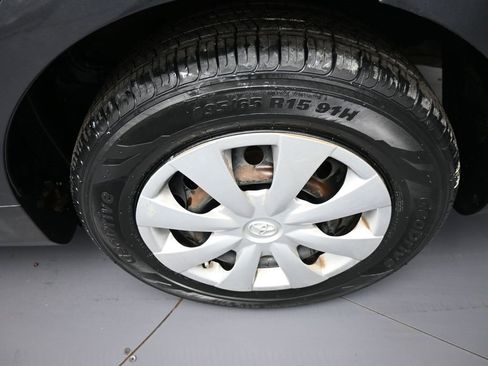 Used 2012 Toyota Corolla LE image 15