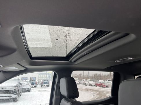 Used 2024 Chevrolet Silverado 1500 LTZ w/ LTZ Premium Package image 22