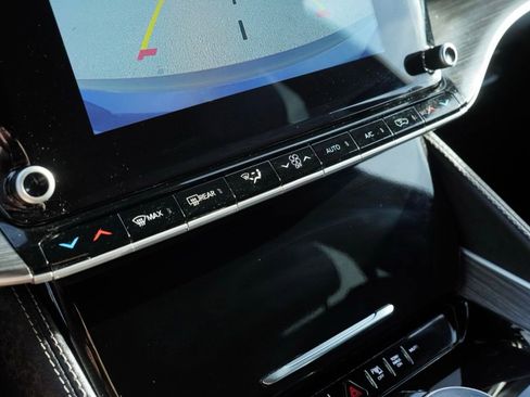 Certified 2024 Jeep Wagoneer Series II image 15