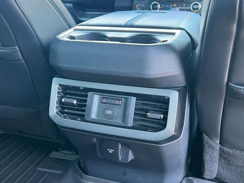 Used 2026 Ford F350 Platinum w/ Tremor Off-Road Package AWD/4WD image 19