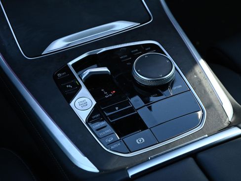 Certified 2025 BMW X5 xDrive40i w/ Premium Package image 22