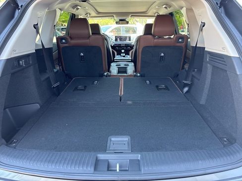 Certified 2024 Acura MDX FWD w/ Technology Package image 31
