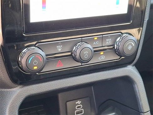 Used 2025 Ford Ranger XLT w/ Advanced Towing Package image 15