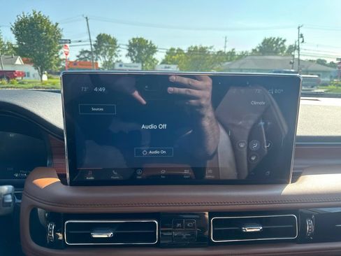 Used 2023 Lincoln Nautilus Reserve w/ Equipment Group 201A AWD/4WD image 21