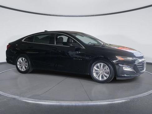 Used 2023 Chevrolet Malibu LT FWD image 2