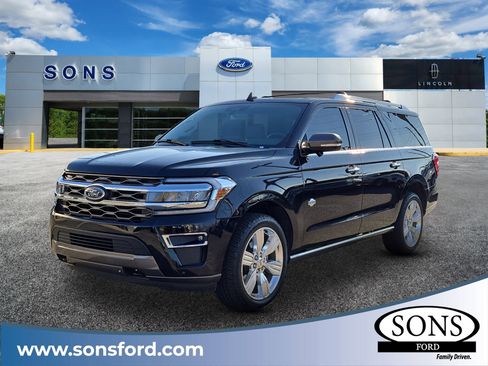 Used 2022 Ford Expedition Max King Ranch image 1