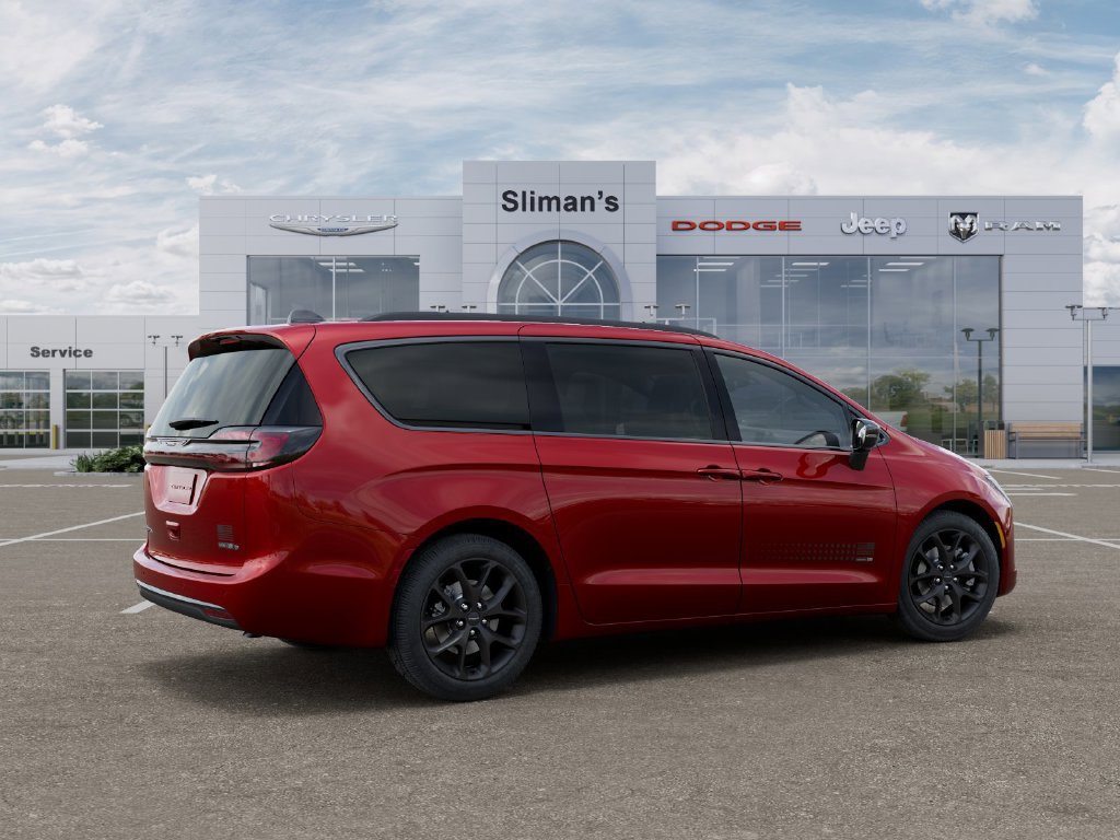 New 2027 Chrysler Pacifica Select AWD/4WD image 4