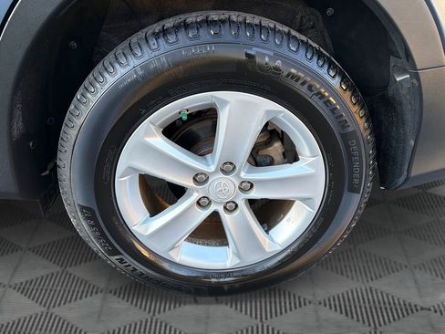 Used 2014 Toyota RAV4 XLE image 33