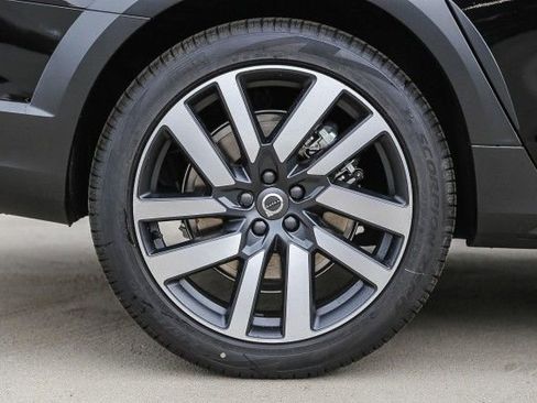 New 2025 Volvo V90 B6 Cross Country Plus w/ Protection Package Premier image 12