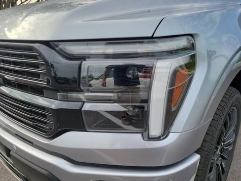 Used 2024 Ford F150 Platinum w/ Equipment Group 702A High AWD/4WD image 5