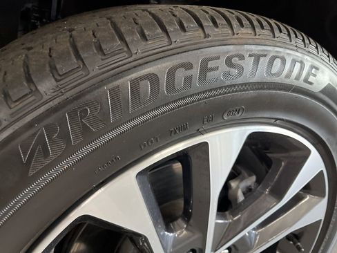 Used 2025 Jeep Grand Cherokee L Overland w/ Luxury Tech Group IV image 14