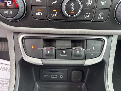 Used 2023 GMC Terrain SLT FWD image 36