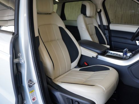 Used 2022 Land Rover Range Rover Sport HSE Dynamic image 37