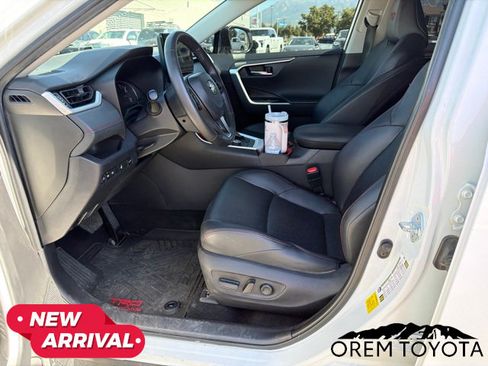 Used 2024 Toyota RAV4 TRD Off-Road w/ Weather Package AWD/4WD image 15