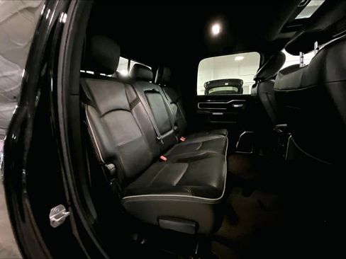 Used 2019 RAM 2500 Laramie AWD/4WD image 20