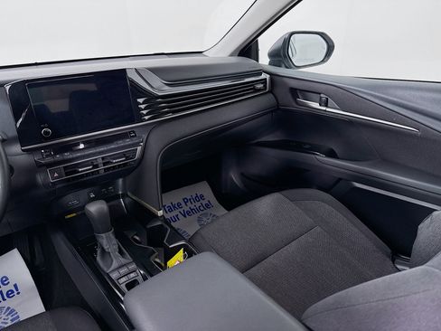 Certified 2025 Toyota Camry LE FWD image 21