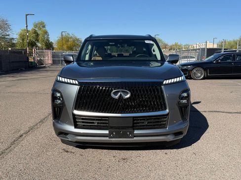 Used 2025 INFINITI QX80 Sensory image 7