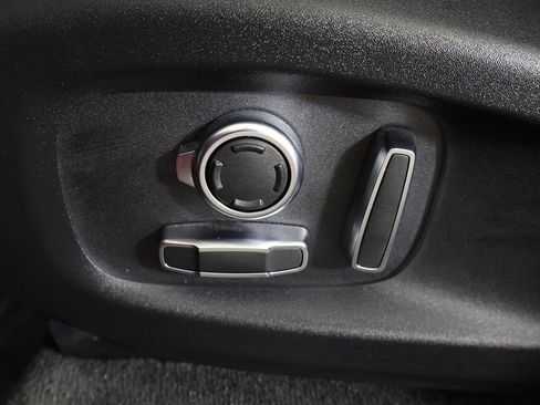 Used 2024 Jaguar F-PACE R-Dynamic S image 37