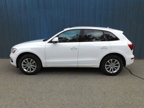 Used 2017 Audi Q5 2.0T Premium AWD/4WD image 2
