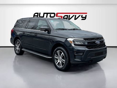 Used 2022 Ford Expedition Max XLT image 1