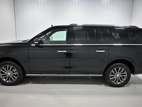 Used 2021 Ford Expedition Max Limited AWD/4WD image 30