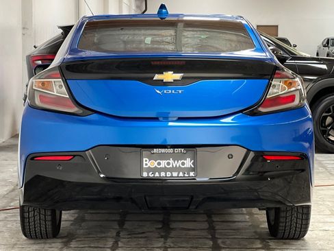 Used 2016 Chevrolet Volt Premier w/ Driver Confidence Package image 5