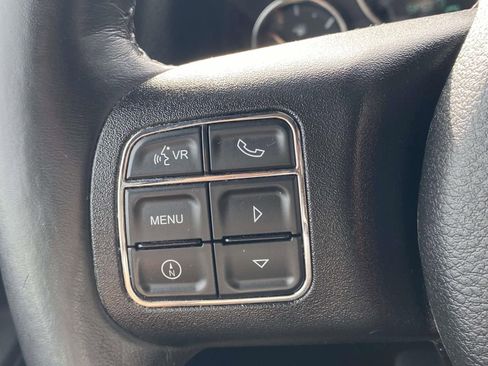 Used 2016 Jeep Wrangler Unlimited Sahara w/ Connectivity Group image 23