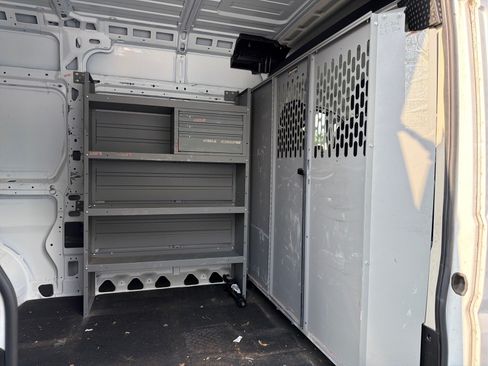 Used 2022 RAM ProMaster 2500 FWD image 5