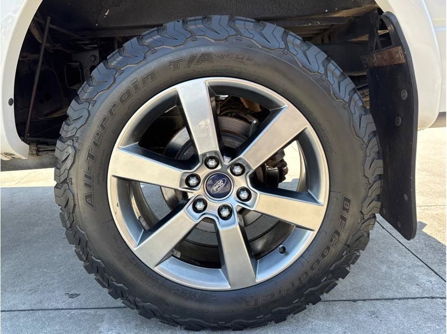 Used 2011 Ford F150 Lariat Limited AWD/4WD image 13