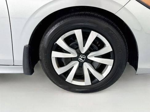 Used 2026 Honda Civic LX image 32