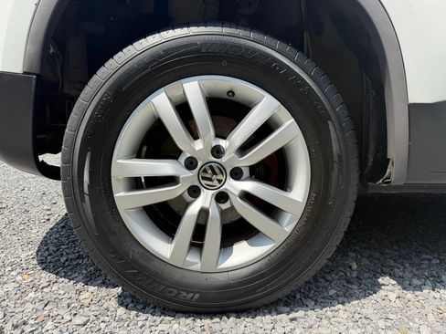 Used 2016 Volkswagen Tiguan S FWD image 48